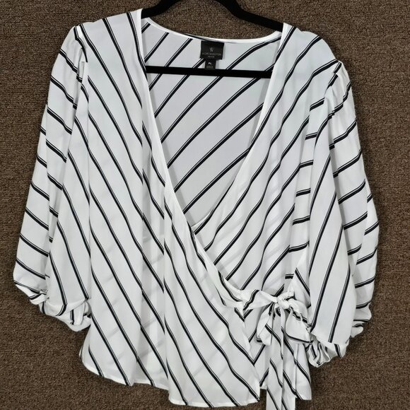 Worthington Stripped Wrap Blouse PL White and Black- Pre-Owned - Picture 7 of 7